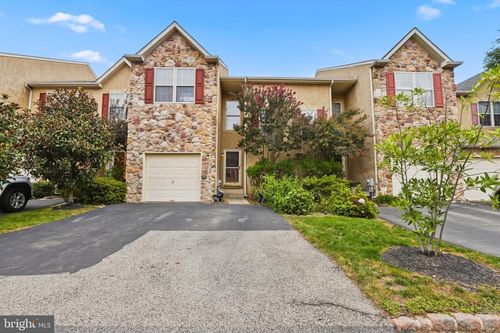 80 Chadwick Cir, NORRISTOWN, PA, 19403-4560 | Card Image