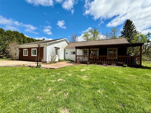 623 Cherry Street, Waterford, PA, 16441 | Card Image