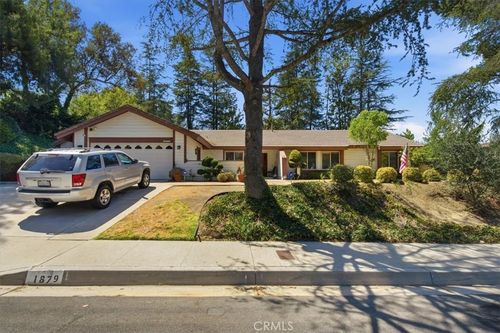 1879 Marian Ave, Thousand Oaks, CA, 91360-2165 | Card Image