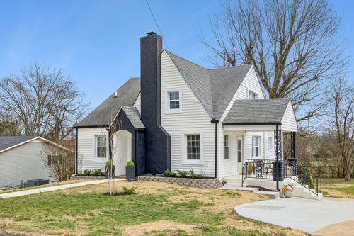 306 Lawrence St, Mount Pleasant, TN, 38474-1133 | Card Image