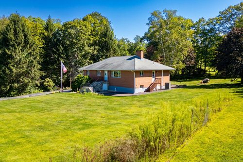 428 Maple St, Litchfield, CT, 06759-2100 | Card Image