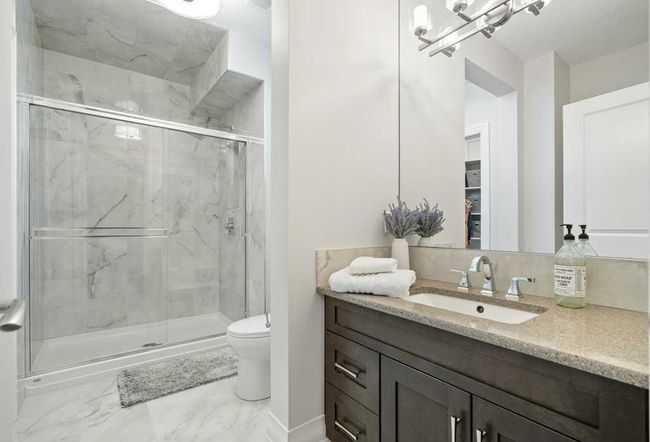 226 Artesia Gate, Home with 3 bedrooms, 4 bathrooms and 4 parking in Heritage Pointe AB | Image 36