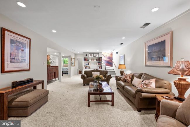 4015 Laird Pl, House other with 4 bedrooms, 4 bathrooms and null parking in CHEVY CHASE MD | Image 19