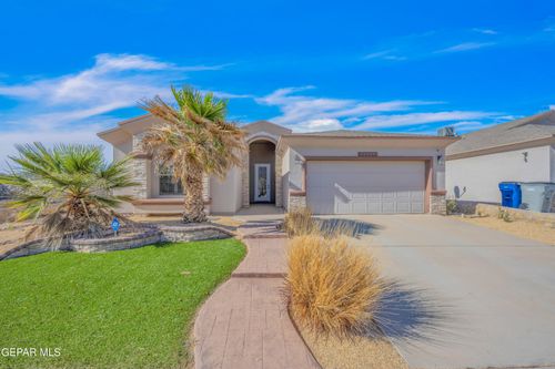 14645 Alton Oaks Ave, El Paso, TX, 79938-3218 | Card Image