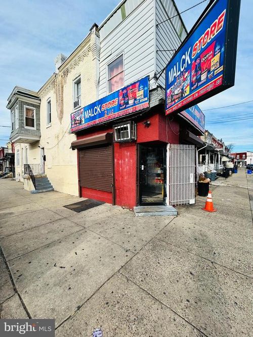 1000 N 43rd St, PHILADELPHIA, PA, 19104-1691 | Card Image