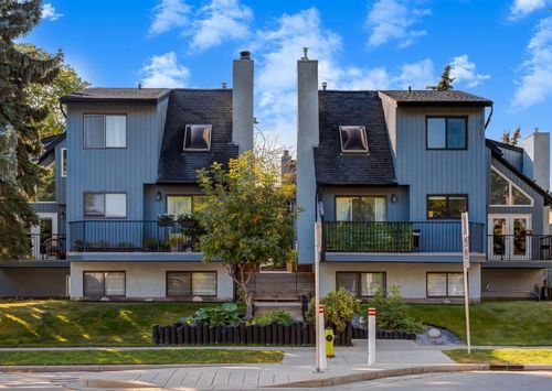 3-123 13 Ave Ne, Calgary, AB, T2E1B5 | Card Image