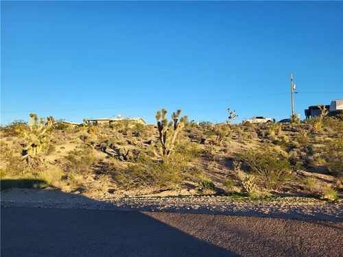29898 Surf Spray Dr, Meadview, AZ, 86444 | Card Image