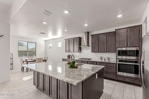 18455 W Sandlewood Dr, Goodyear, AZ, 85338-6472 | Card Image