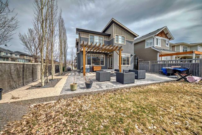3 Aspen Summit View Sw, Home with 3 bedrooms, 2 bathrooms and 4 parking in Calgary AB | Image 35