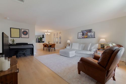 c-4699 Orleans Ct, West Palm Beach, FL, 33415-8806 | Card Image