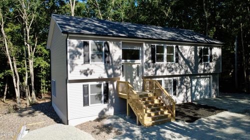131 Buck Run Drive, Milford, PA, 18337 | Card Image
