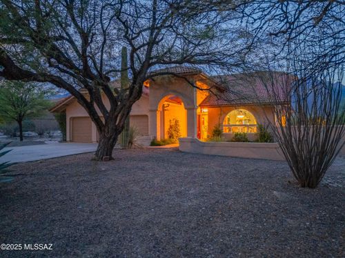 5420 N Airway Dr, Tucson, AZ, 85750-9627 | Card Image