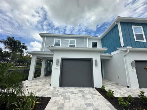 7881 Spectrum Dr, KISSIMMEE, FL, 34747 | Card Image