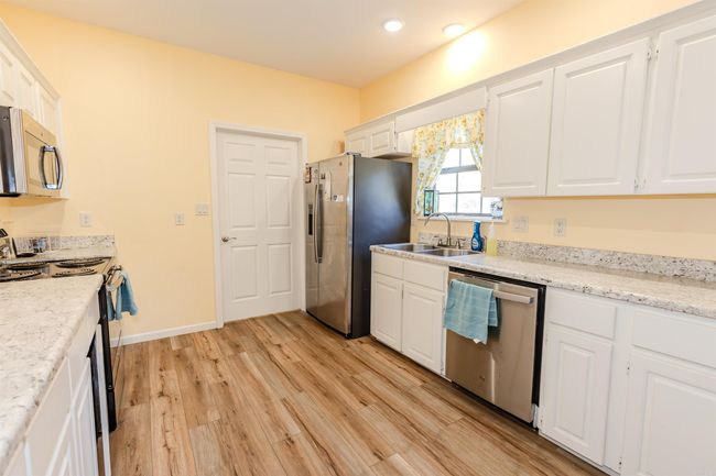 10576 Carter Cove Rd, House other with 2 bedrooms, 2 bathrooms and null parking in Plainview AR | Image 19