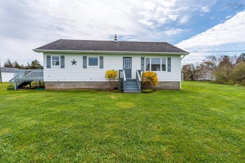 3574 Highway 1, Saint Bernard, NS, B0W3T0 | Card Image