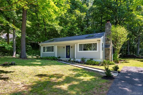 6 Hemlock Trail Ct, Carmel, NY, 10512-5764 | Card Image