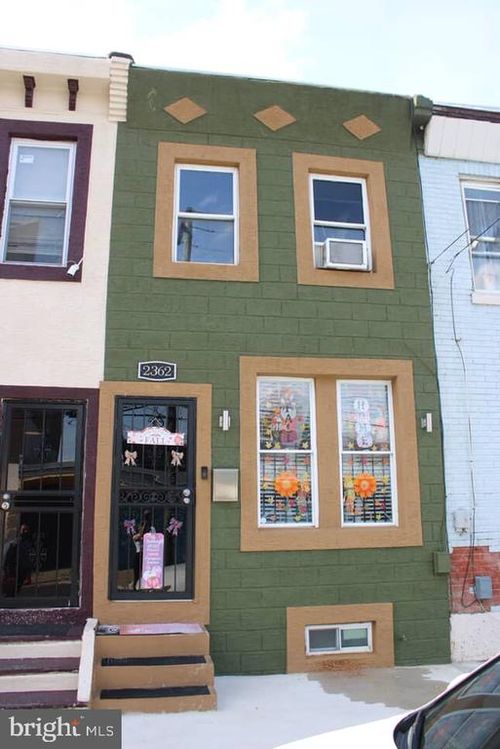 2362 N 4th St, PHILADELPHIA, PA, 19133-2909 | Card Image