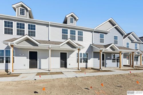 4703 E 21st Ave, Fremont, NE, 68025-2900 | Card Image