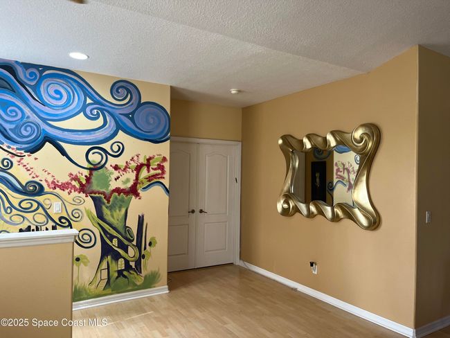 205 - 1065 Venetian Dr, Condo with 3 bedrooms, 2 bathrooms and null parking in Melbourne FL | Image 5