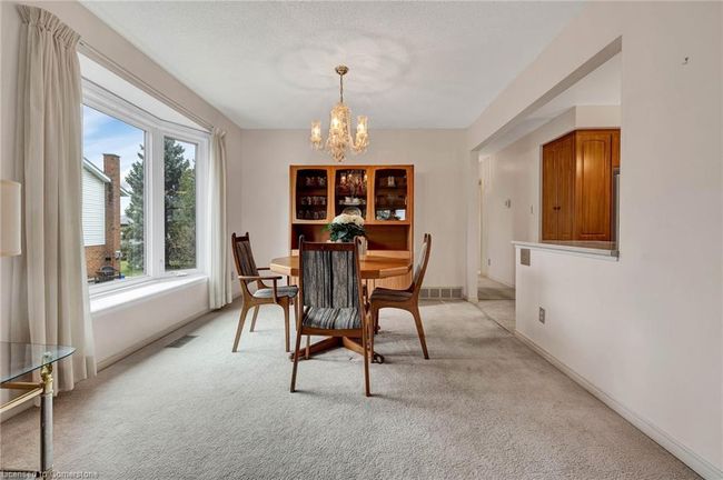 204 Nomad Crt, House other with 4 bedrooms, 2 bathrooms and 4 parking in Kitchener ON | Image 8