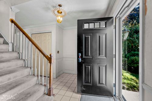 1200 Audubon Rd, Grosse Pointe Park, MI, 48230-1152 | Card Image