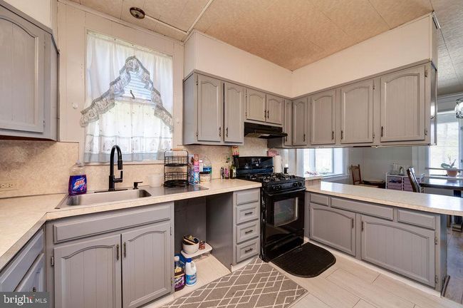 2622 Perkiomen Ave, House other with 4 bedrooms, 2 bathrooms and null parking in READING PA | Image 11