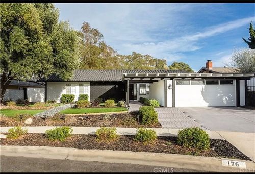 176 N Madrid Ave, Newbury Park, CA, 91320-3315 | Card Image