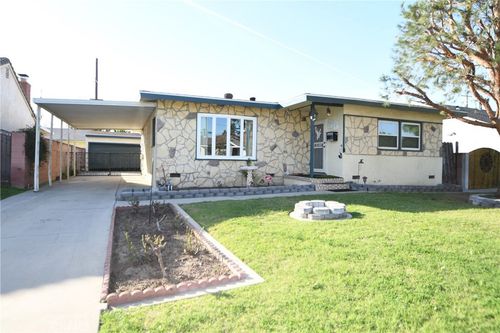 13841 Ocana Ave, Bellflower, CA, 90706-2528 | Card Image