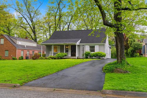 2425 Dorset Rd, Upper Arlington, OH, 43221-3043 | Card Image