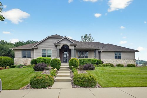 5274 Southwood Dr Sw, Rochester, MN, 55902-1861 | Card Image