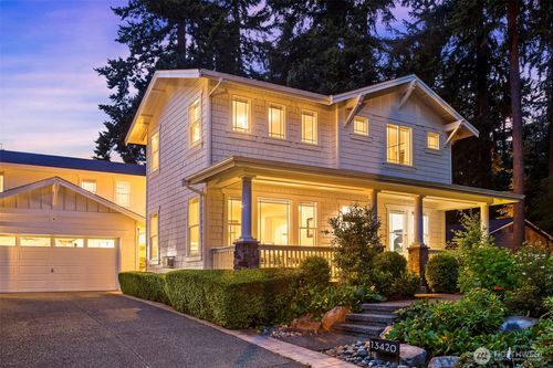 13420 Ne 83rd St, Redmond, WA, 98052-1948 | Card Image