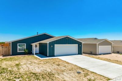 1405 Rivers Run Ave, House other with 3 bedrooms, 2 bathrooms and 2 parking in Pueblo CO | Image 2