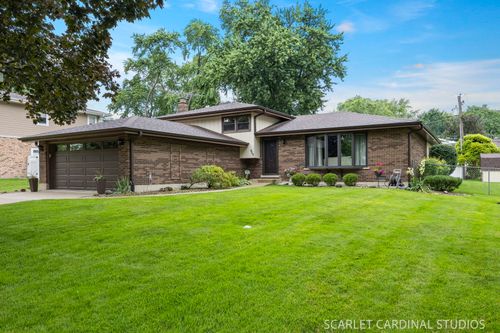420 Pierce Ave, Roselle, IL, 60172-2533 | Card Image