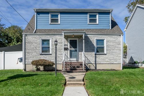 505 Joseph Ave, Woodbridge, NJ, 07095-2209 | Card Image