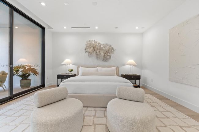 4951 University Dr, Townhouse with 3 bedrooms, 5 bathrooms and null parking in Coral Gables FL | Image 20