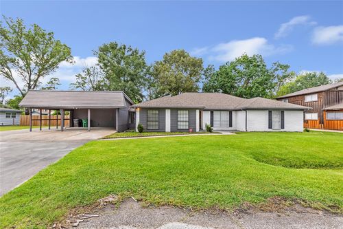 515 Corydon Dr, Huffman, TX, 77336-2810 | Card Image