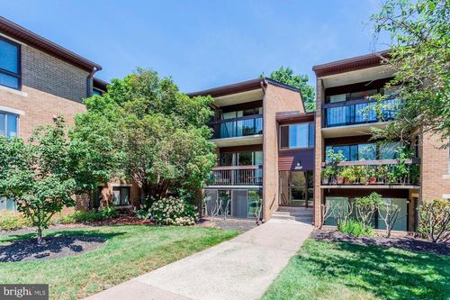 apt-202-543 Florida Ave, HERNDON, VA, 20170-4927 | Card Image