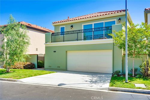 360 Calle Marseille, Long Beach, CA, 90814-3219 | Card Image
