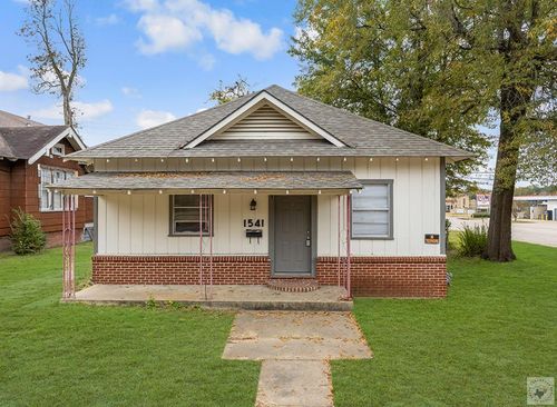 1541 W Martin Luther King Jr Blvd, Texarkana, TX, 75501-4923 | Card Image