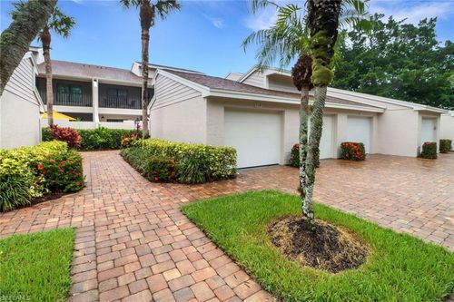714-714 Foxtail Ct, NAPLES, FL, 34104-5103 | Card Image