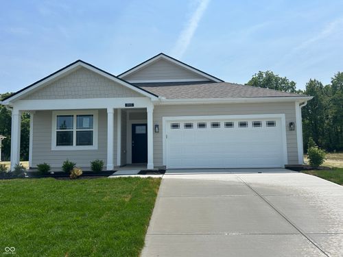 3915 Donaldson Creek Ct, Clayton, IN, 46118-8012 | Card Image