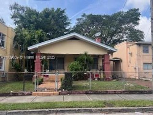 420 Sw 13th Ave, Miami, FL, 33135-2418 | Card Image