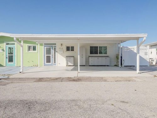 454 63rd St, HOLMES BEACH, FL, 34217-1500 | Card Image