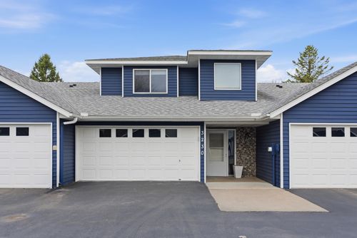 3230 Edgerton St, Vadnais Heights, MN, 55127-5032 | Card Image