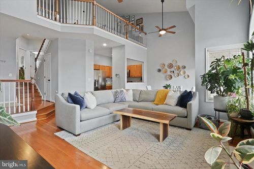 apt-303-2323 Henshaw Pl, ALEXANDRIA, VA, 22311-4904 | Card Image