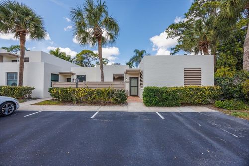 597-597 Lakeside Dr, BRADENTON, FL, 34210-3052 | Card Image