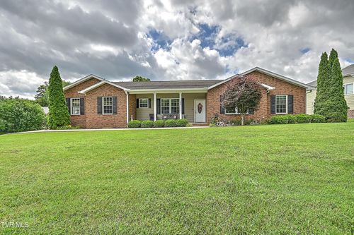 5000 Aberlea Pl, Piney Flats, TN, 37686-4360 | Card Image