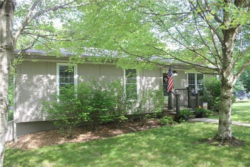100 Elm St, Windsor, MO, 65360-2014 | Card Image