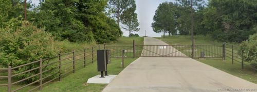 4 S 337th East Ave, Porter, OK, 74454 | Card Image