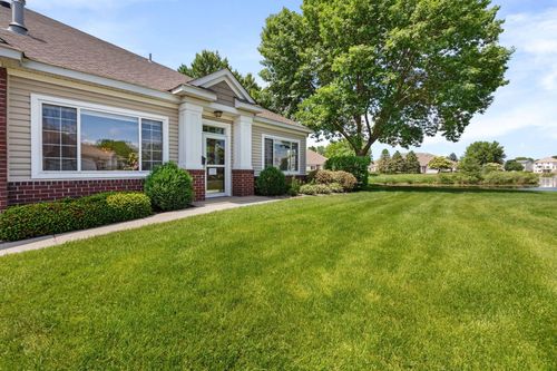 11015 Nassau Ct Ne, Blaine, MN, 55449-5504 | Card Image
